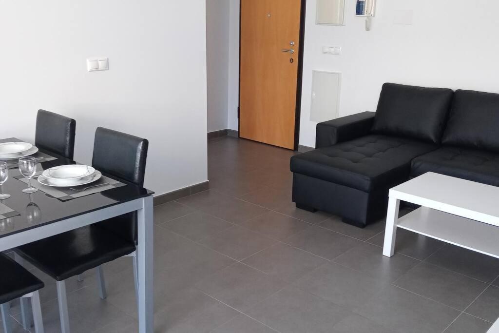 Apartment Super A 200m De La A « portisel »